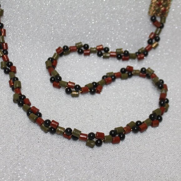 Mary Frances Beaded Bag - Picture 3 of 14